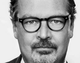 Der große „Wegbomber“: ARD-Doku über den Medienanwalt Christian Schertz