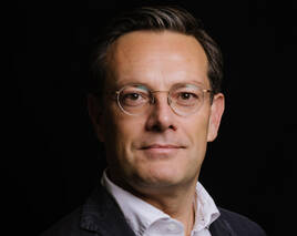 Florian Eder wird neuer Chefredakteur von NZZ Deutschland