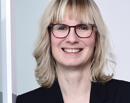 Stefanie Eckardt steuert als neue Chefredakteurin „Hanser automotive“