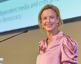 Julia Becker kritisiert ARD und ZDF für Expansionspolitik