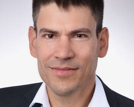 „Handelsblatt“-Chefredakteur Sebastian Matthes holt Arno Schütze, Sven Prange, Sabine Gusbeth, Tobias Böhnke