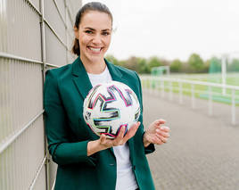 „Sportschau“-Moderatorin Esther Sedlaczek: „Nicht immer alles easypeasy“